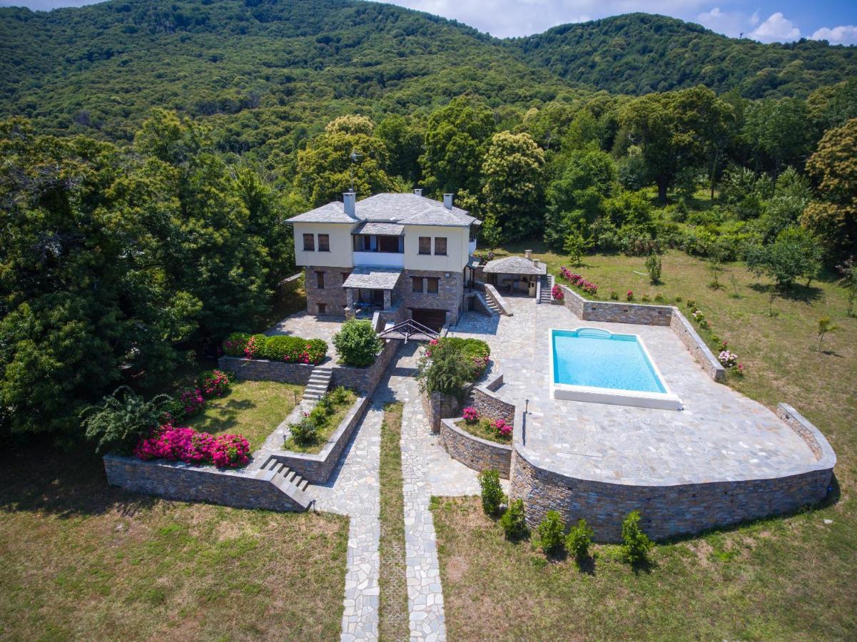Luxury Villa With Pool In Tsagarada Exterior photo