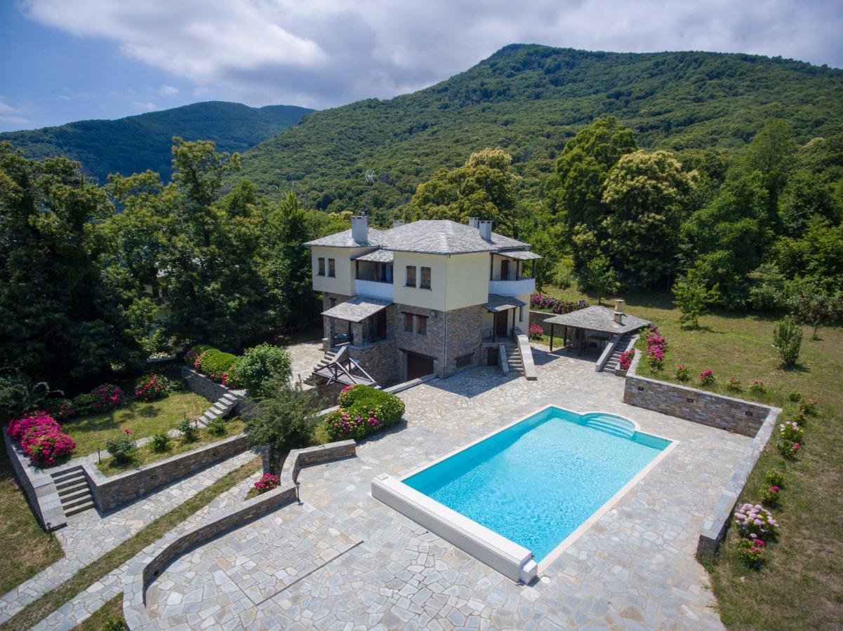 Luxury Villa With Pool In Tsagarada Exterior photo