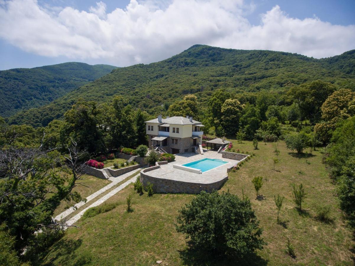 Luxury Villa With Pool In Tsagarada Exterior photo