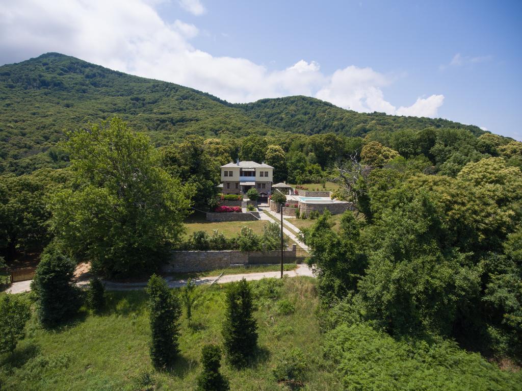 Luxury Villa With Pool In Tsagarada Exterior photo